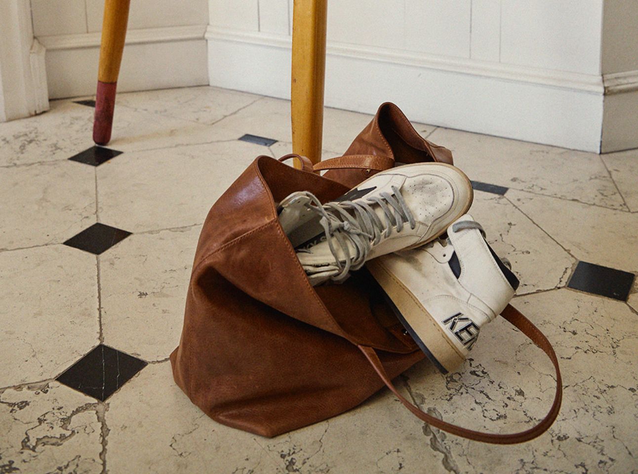 Golden-Goose-sky-star-sneakers-4